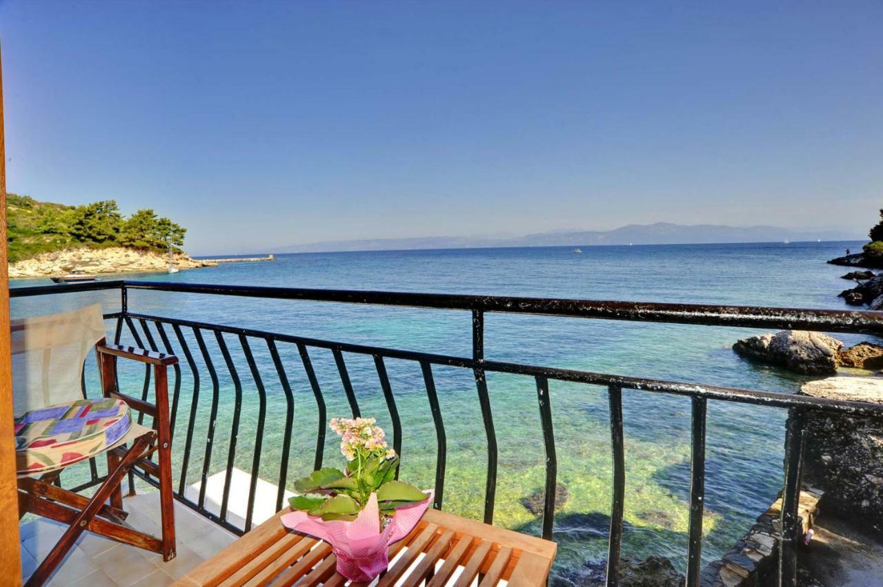 Mermaid Cottage Longós Dış mekan fotoğraf